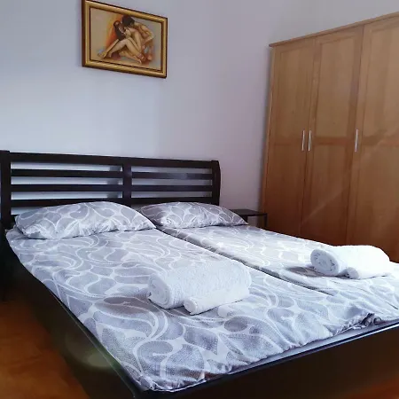Bed & Breakfast Carsus