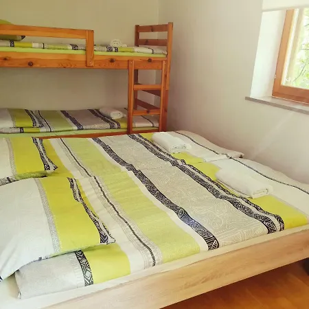 Bed & Breakfast Carsus 3*